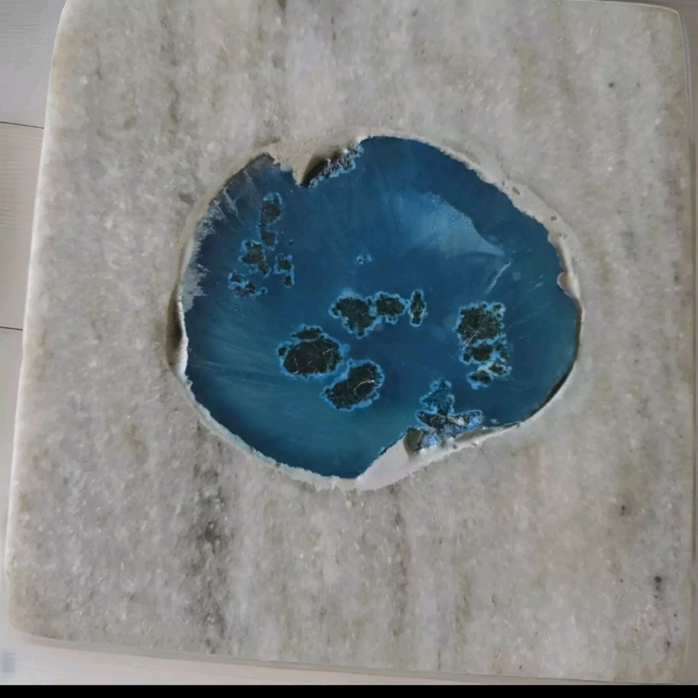 Marble Coasters with Blue Center - set of 4 - Picture 4 of 6